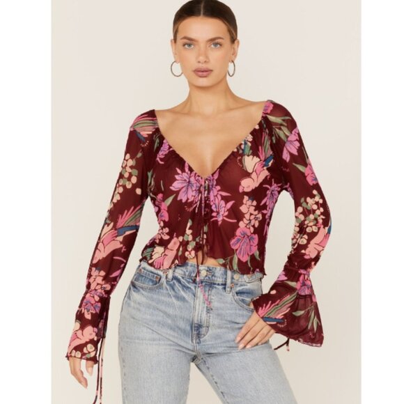 Free People Red Floral Piece Of Paradise Blouse Bell Sleeve Tie Front Crop Top S - Picture 1 of 16